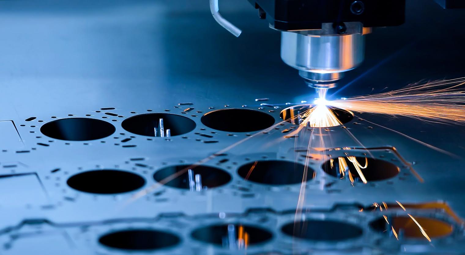 a cnc machine cutting metal